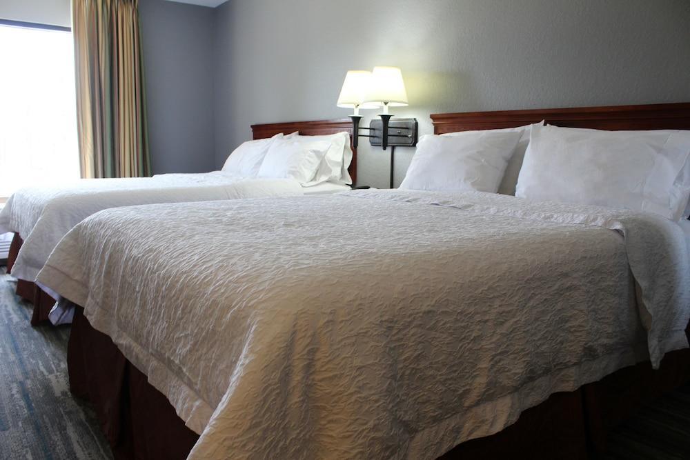 Hampton Inn By Hilton Panama City Beach Upper Grand Lagoon Экстерьер фото