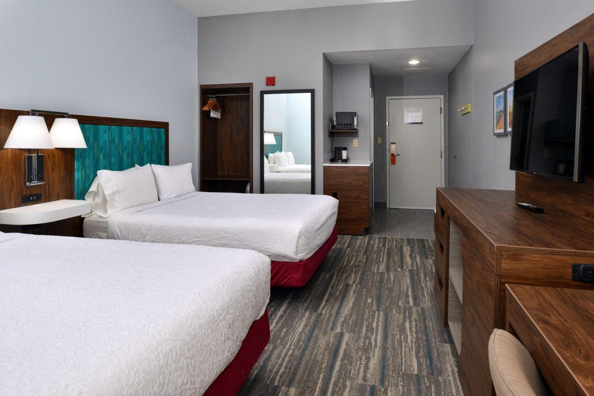 Hampton Inn By Hilton Panama City Beach Upper Grand Lagoon Экстерьер фото